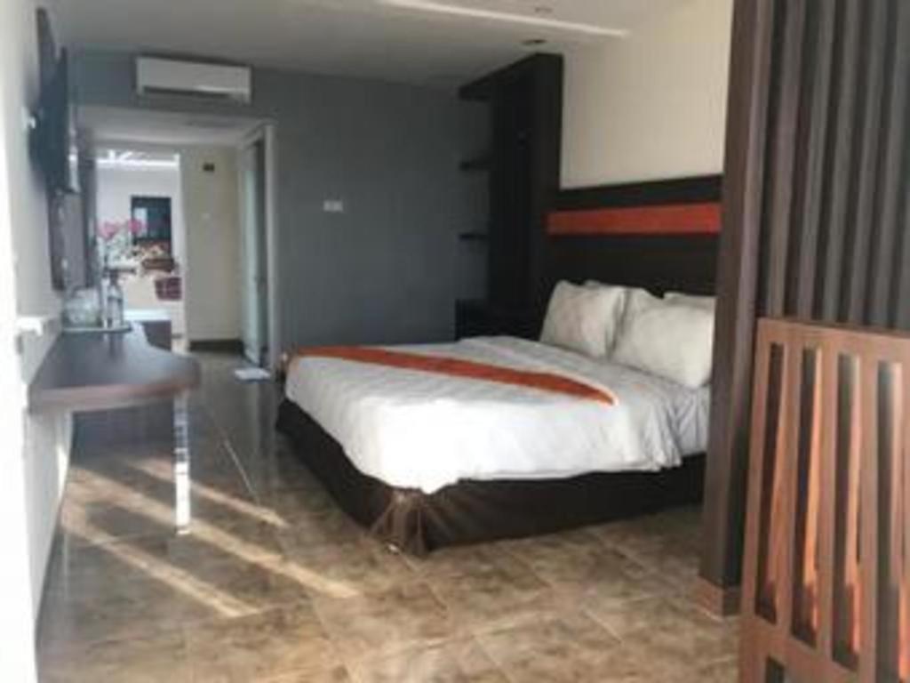 Satria Wisata Hotel Pare-Pare Экстерьер фото