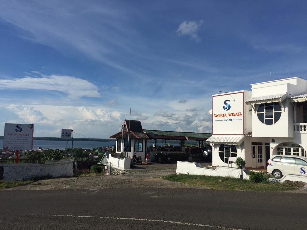 Satria Wisata Hotel Pare-Pare Экстерьер фото